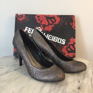 Fergalicious GLITTER Pumps / Low Heels like NEW!